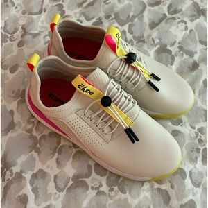 Clove Limited Edition Women’s Classic Lemon Aid Shoes - NWOT NURSING/HEALTHCARE